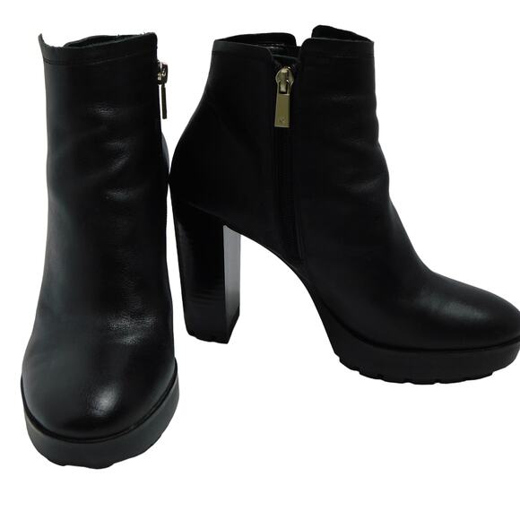 Kenneth Cole Women's Black Justin Lug Sole Chelsea Ankle Boots Size 8.5 - Picture 11 of 12